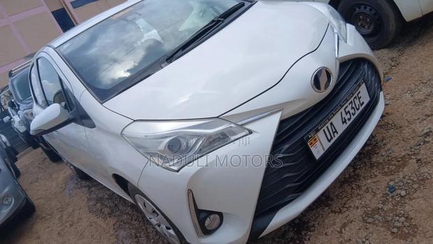 Toyota Vitz 2018 White
