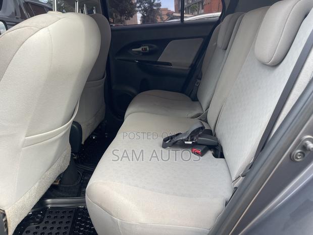 Toyota Raum 2008 White
