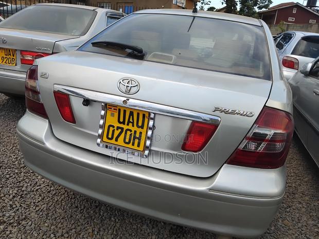 Toyota Premio 2006 Silver