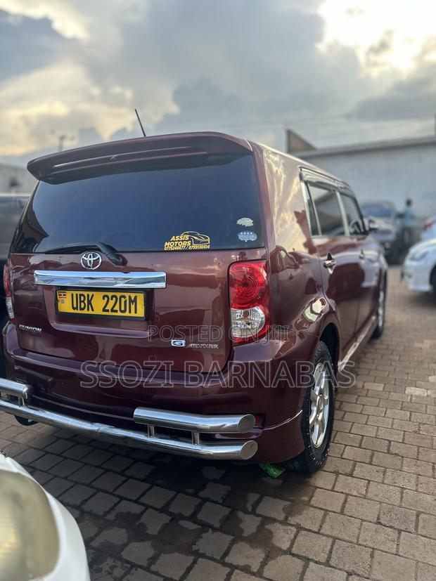 Toyota Corolla Rumion 2007 Maroon