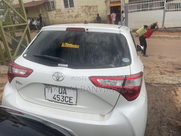 Toyota Vitz 2017 White