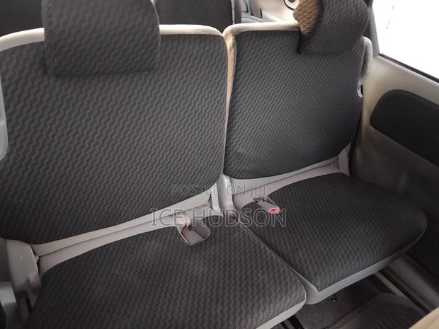Toyota Sienta 2008 Black