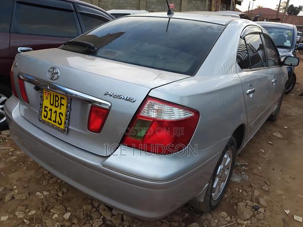 Toyota Premio 2003 Silver