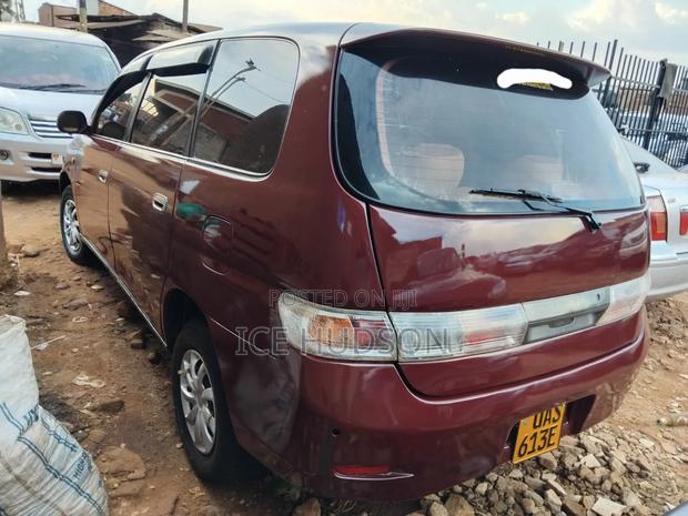 Toyota Gaia 1999 Maroon