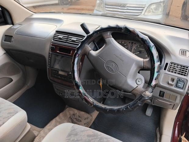 Toyota Gaia 1999 Maroon