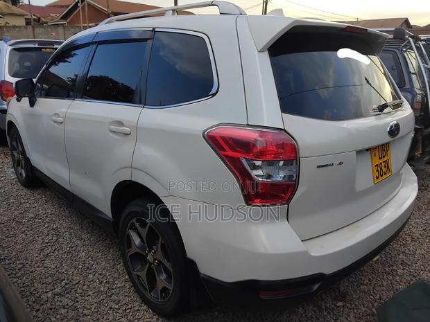 Subaru Forester 2016 White