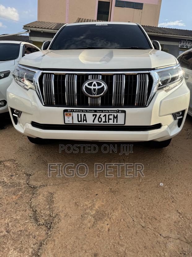 Toyota Land Cruiser Prado 2014 White