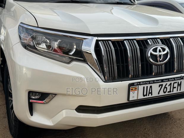 Toyota Land Cruiser Prado 2014 White