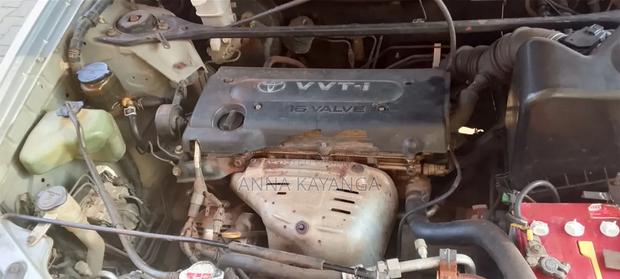 Toyota Kluger 2006 Silver