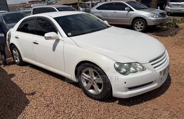 Toyota Mark X 2009 White