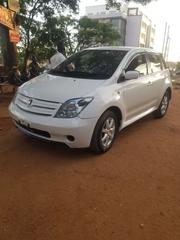 Toyota IST 2006 White for sale