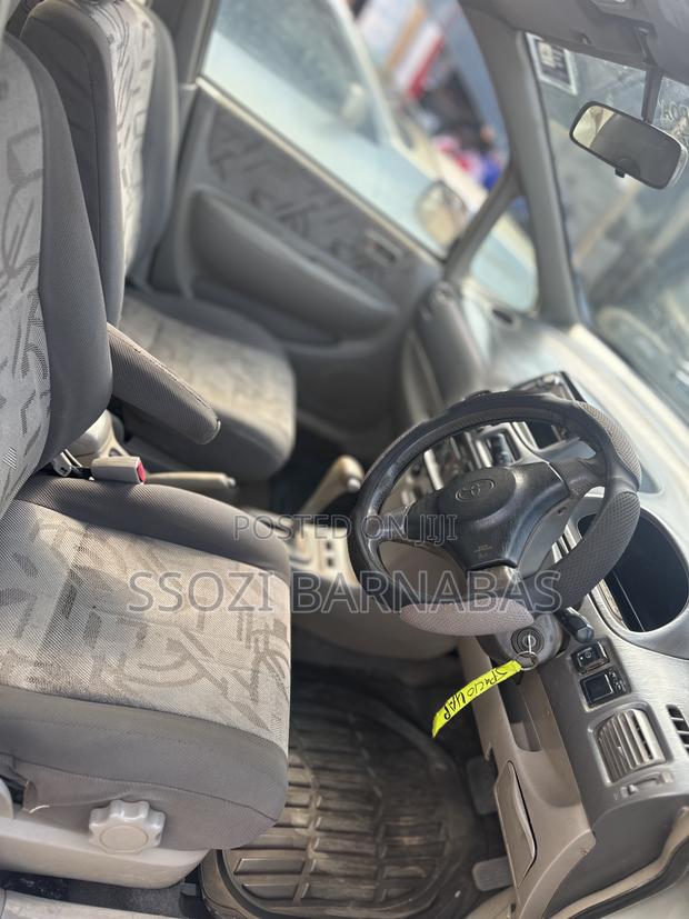 Toyota Corolla Spacio 1998 Silver