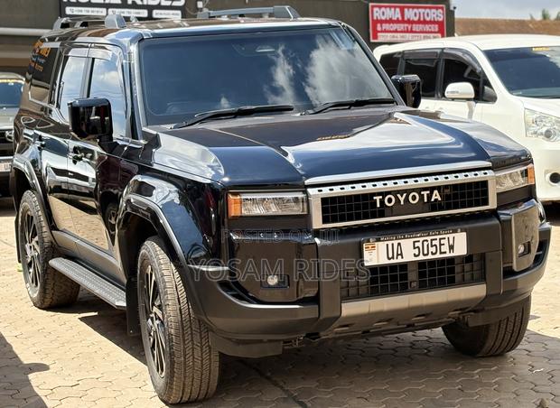 Toyota Land Cruiser Prado 2.7 2025 Black