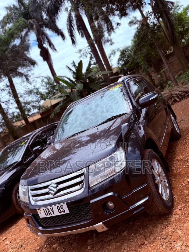 Suzuki Escudo 2007 Black
