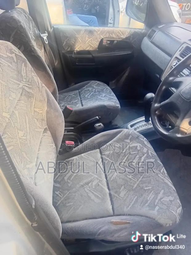 Mitsubishi Pajero IO 2000 Silver