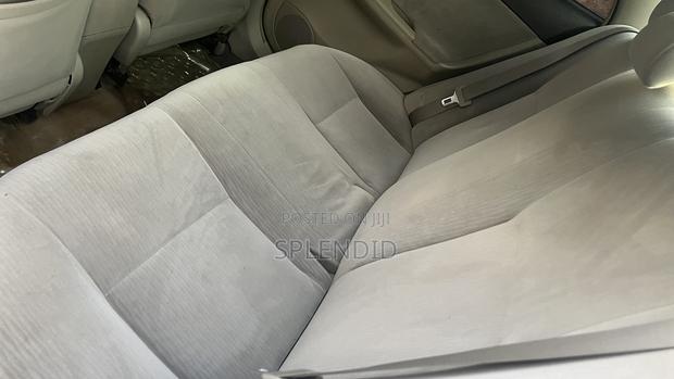 Toyota Axio 2006 Silver