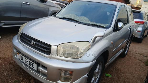 Toyota RAV4 1.8 2005 Silver