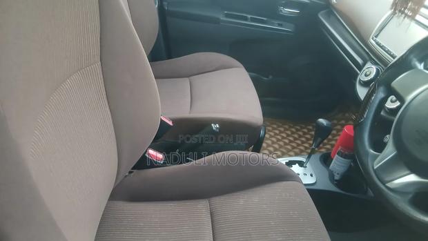 Toyota Vitz 2012