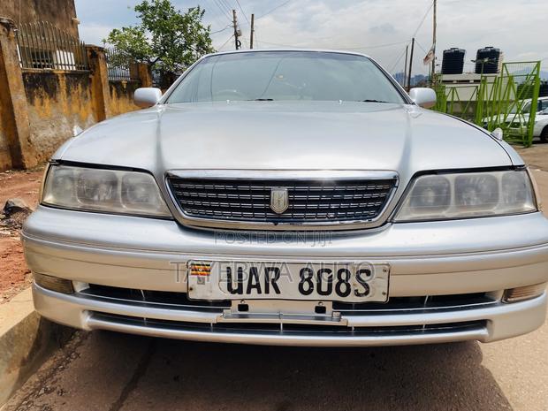 Toyota Mark II 2.0 RWD 1999 Silver