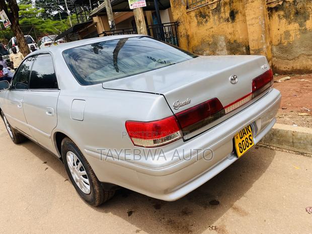 Toyota Mark II 2.0 RWD 1999 Silver
