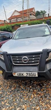 Nissan Navara 2.5 dCi Automatic 2008 Silver for sale