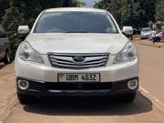Subaru Outback 2010 White for sale