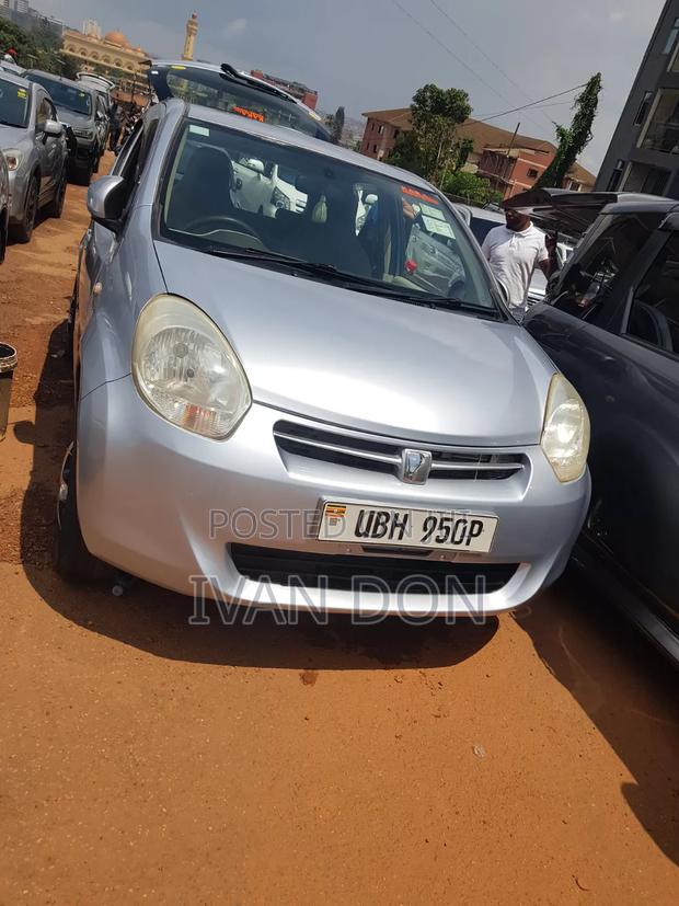 Toyota Passo 1.0 AWD 2014 Silver