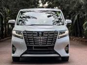 Toyota Alphard 2.5 Petrol AWD 2017 White for sale