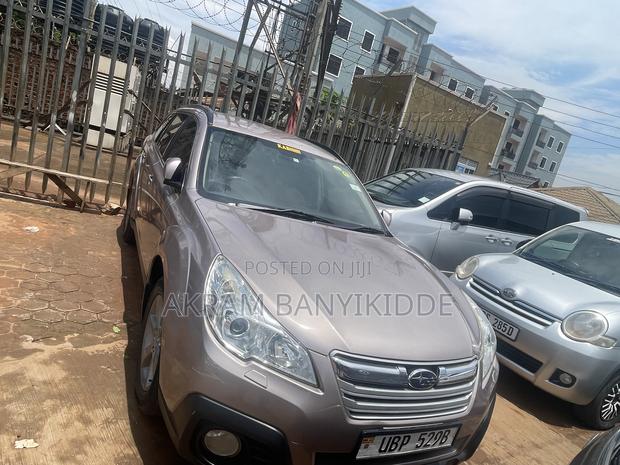 Subaru Outback 2014