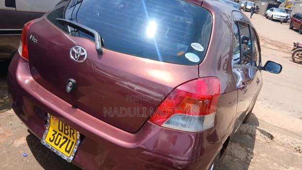 Toyota Vitz 2010
