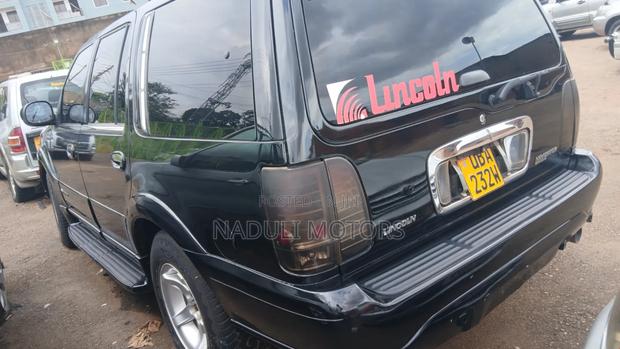 Lincoln Navigator 2007 Black