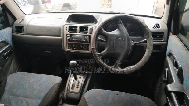Mitsubishi Pajero IO 2005