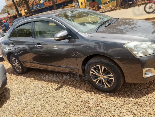 Toyota Premio 1.8 AWD 2013 Gray