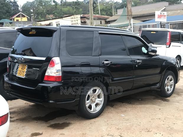 Subaru Forester 2006 Black