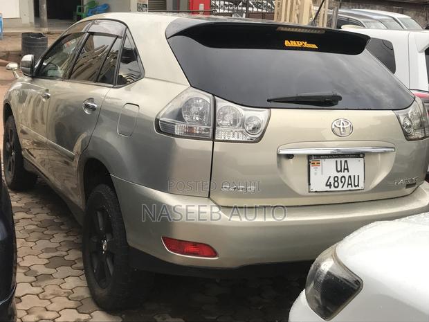 Toyota Harrier 2008 Gold