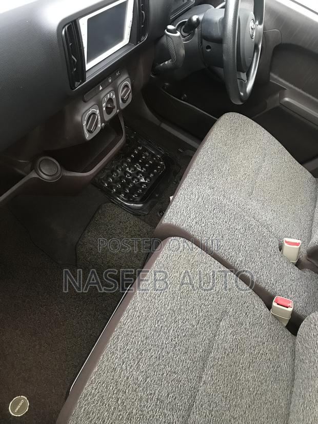 Toyota Passo 2011 Maroon