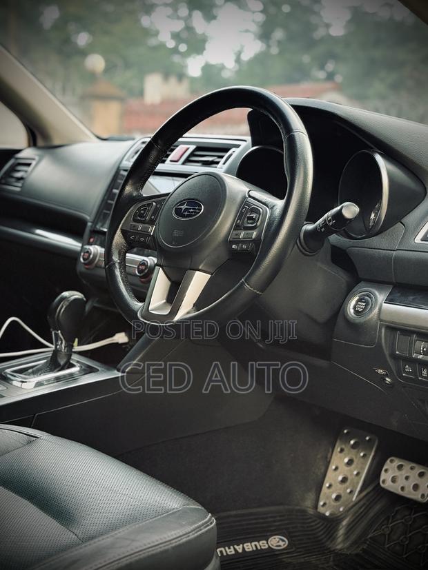 Subaru Legacy 2016 Black