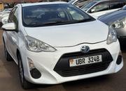 Toyota Aqua S 2014 White for sale