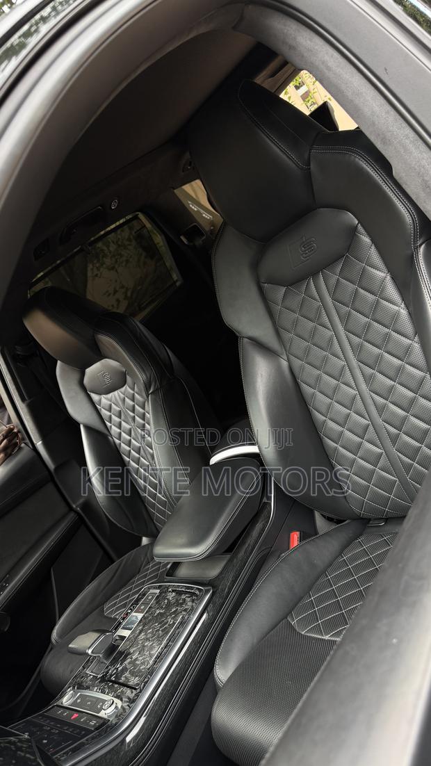 Audi Q7 Premium Plus 2020 Black