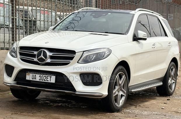 Mercedes-Benz GLE-Class GLE 350d 4MATIC 2017 White