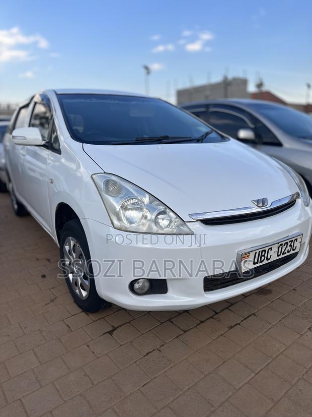 Toyota Wish 2003 Silver