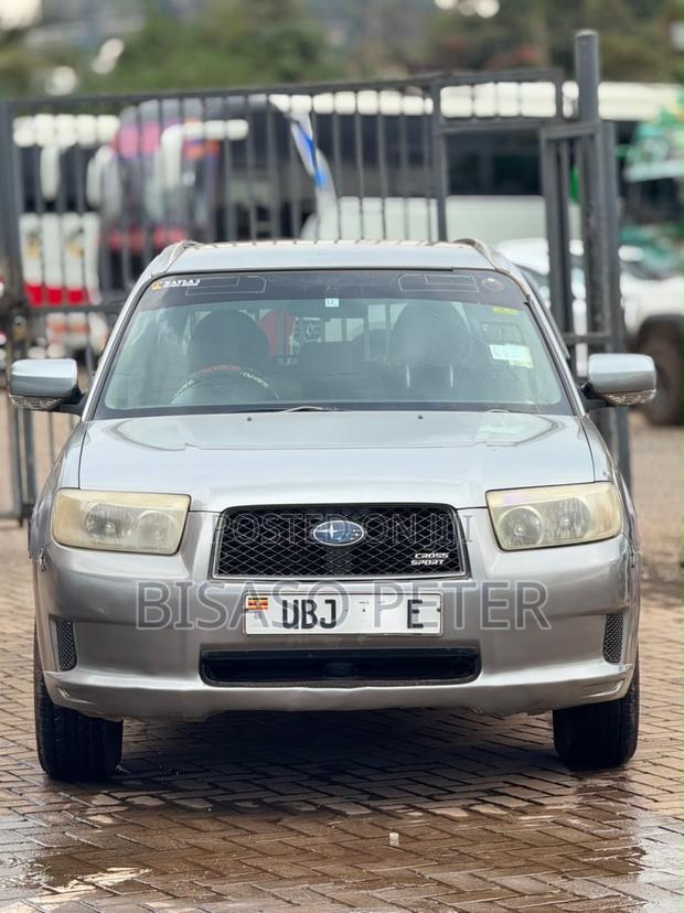 Subaru Forester 2006 Silver