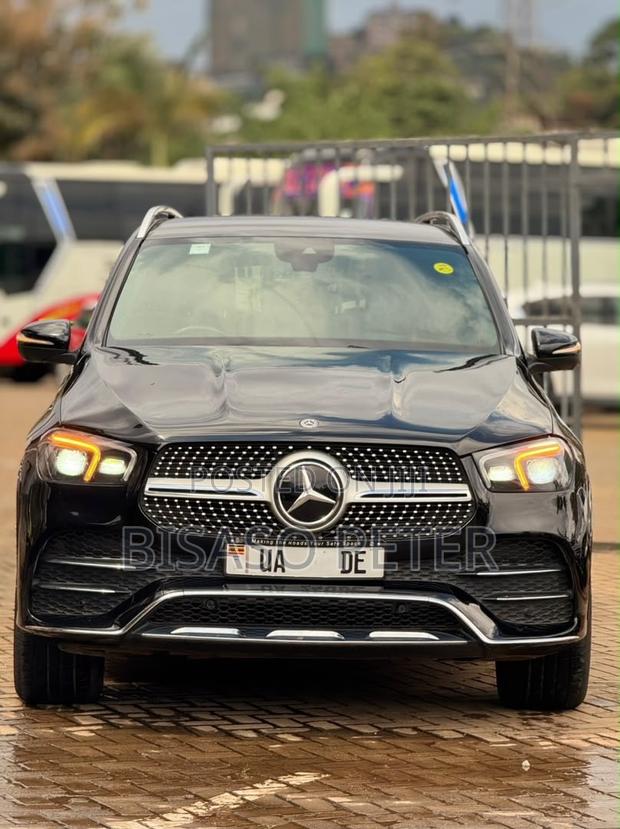 Mercedes-Benz GLE-Class GLE 400d 4MATIC 2019 Black