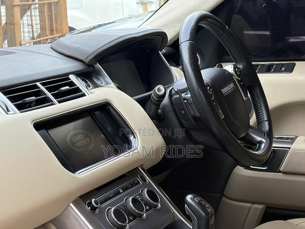 Land Rover Range Rover Sport HSE 4x4 (3.0L 6cyl 8A) 2016 Gold