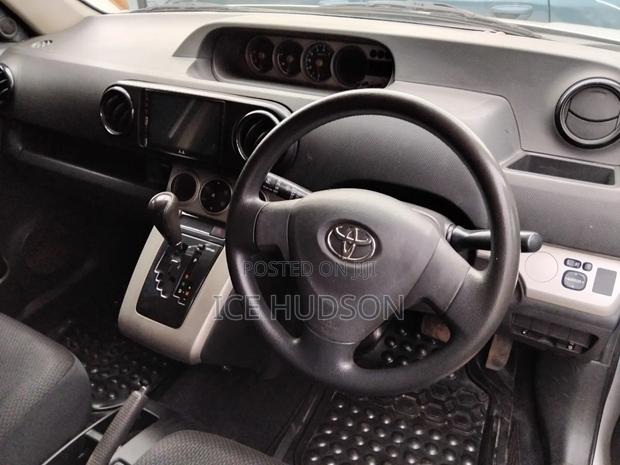 Toyota Harrier 2005 Silver
