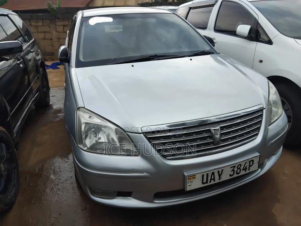 Toyota Premio 2004 Silver