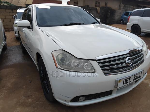 Nissan Fuga 2005 White