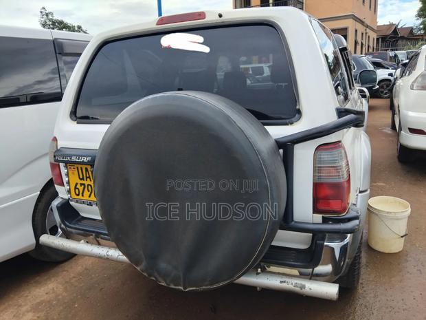Toyota Hilux Surf 2003 White