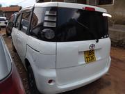 Toyota Sienta 2007 White for sale
