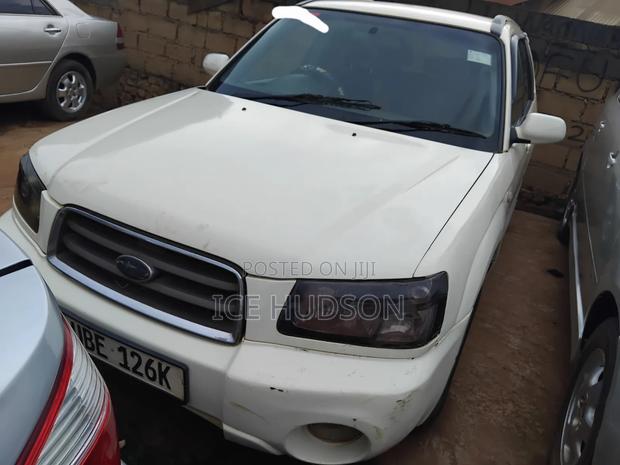 Subaru Forester 2005 Off white